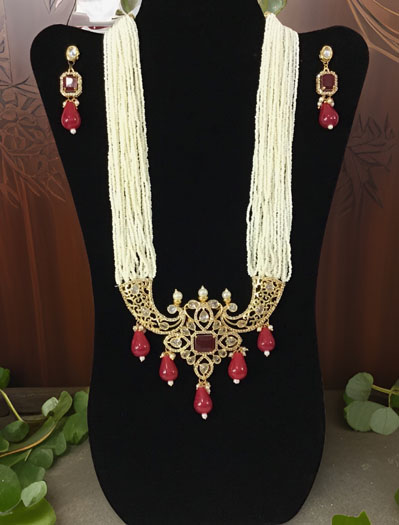 Carved Pachi Kundan Necklace Set