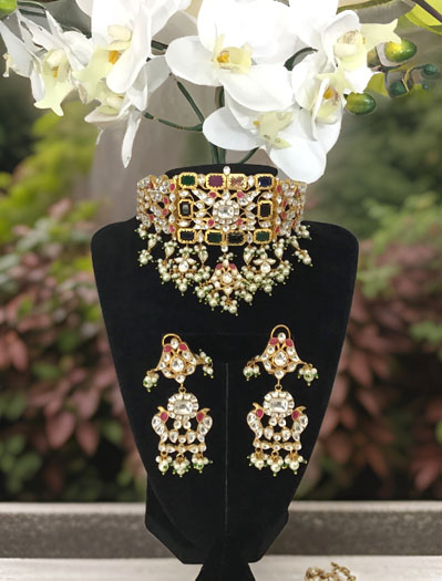 Stylish Pachi Kundan Choker Set