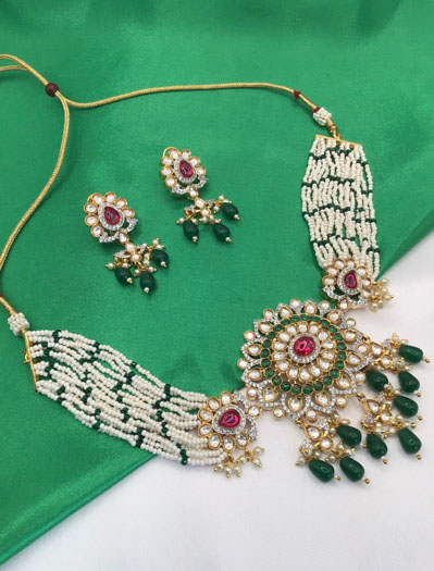 Pachi Kundan Choker with Emerald/Ruby colored stones