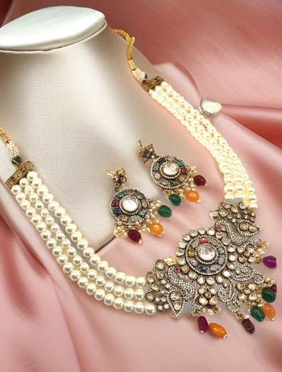 Victorian Navratan Mayur Pendant Pearl Choker Set