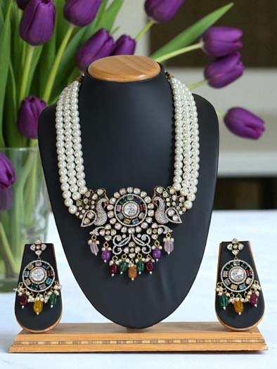 Navratan Choker Set with Victorian Mayur Pendant