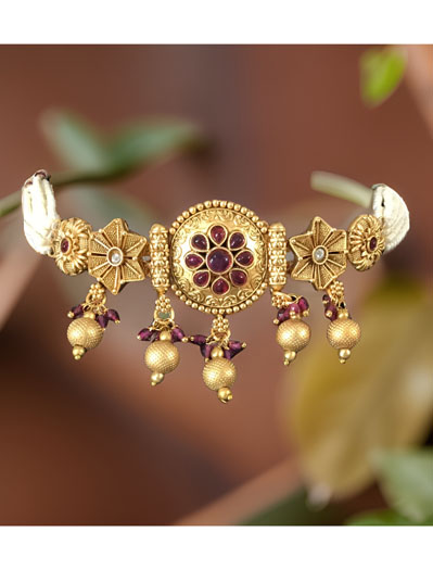 Traditional Rajwadi Choker Set