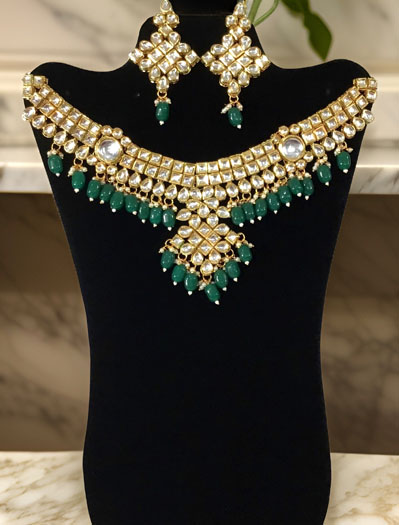 Premium Kundan choker set with green onyx beads