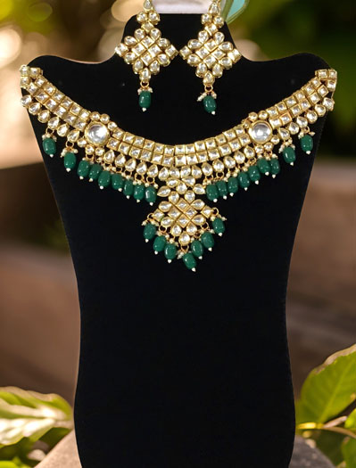 Premium Kundan choker set with green onyx beads