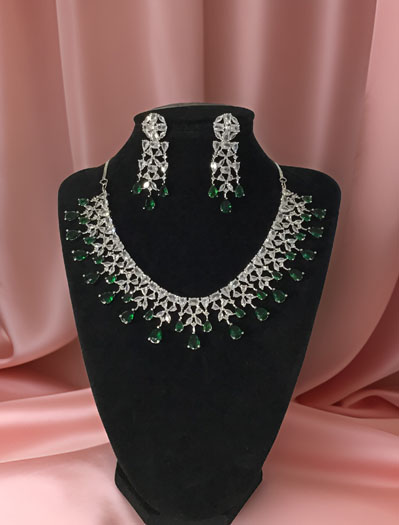 Fine Quality AD/CZ Emerald Green stones necklace set