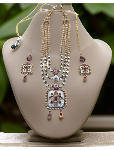 Traditional Rajwadi Kundan Long Rani Haar with earrings