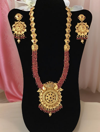 Antique Gold Matt Finish Traditional Rajwadi Long Rani Haar with earrings