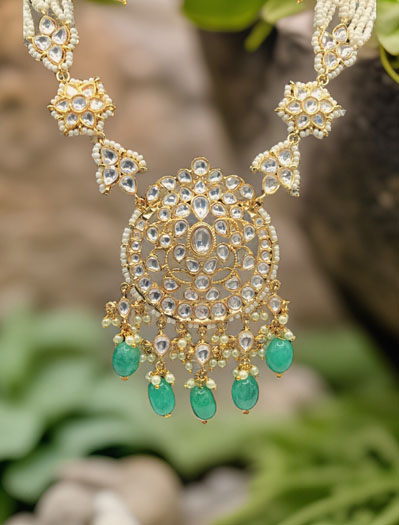 Pearl Kundan Necklace Set