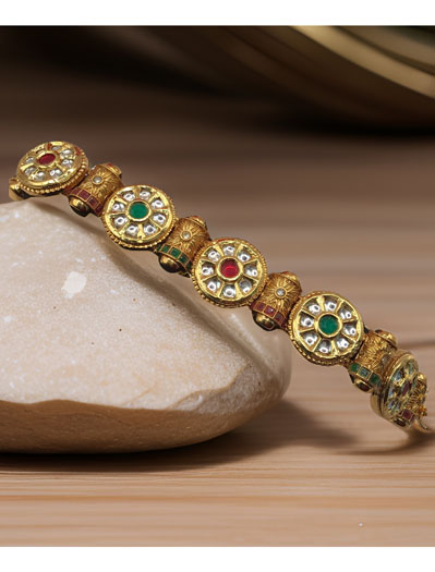 Fancy Kundan Bracelets