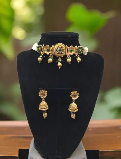 Rajwadi Choker Set