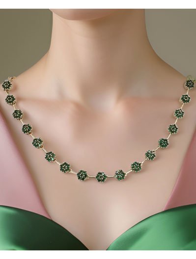 Elegant Flower Design AD Necklace Set