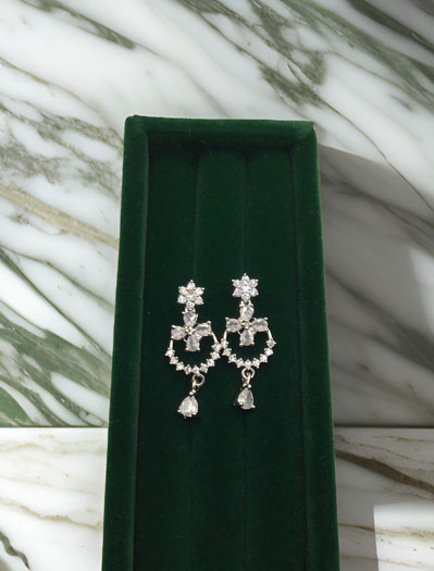 Super cute CZ earrings