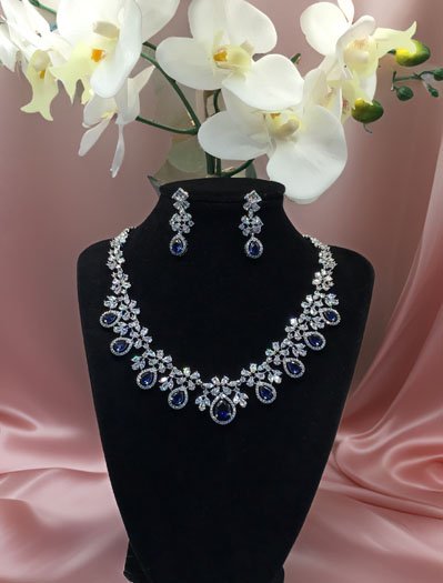 AAA quality AD/CZ necklace set in Rhodium plating