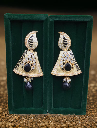 Stylish Black Meenakari Earrings