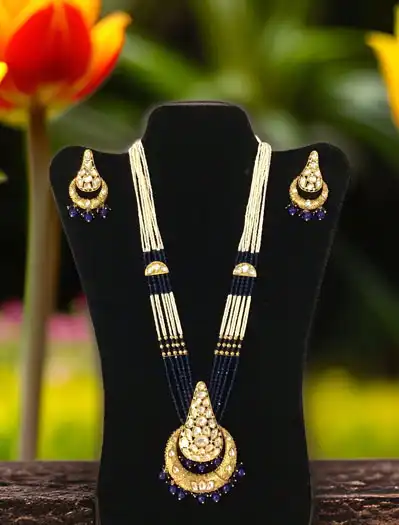 Cone Shaped Polki Kundan Necklace Set