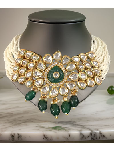 Elegant Green Kundan Choker Set