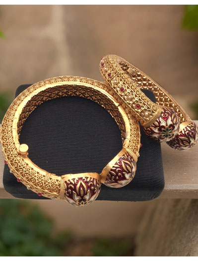 Rajasthani traditional culture inspired Matt Gold Finish Kada with beautiful Meenakari work