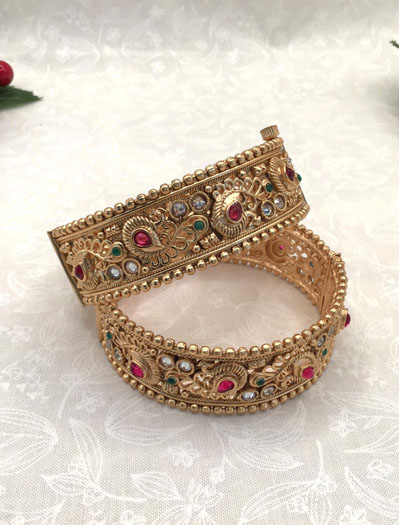 Traditional Rajwadi Design Gold Plated Kada