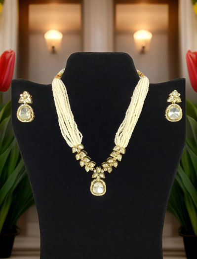 Polki Diamond Elegant Necklace Set