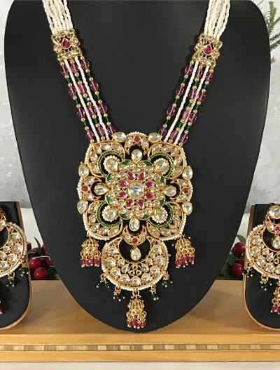 Handmade Pachi kundan necklace with earrings