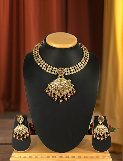 Gorgeous Matt Finish Rajwadi Style Necklace Set