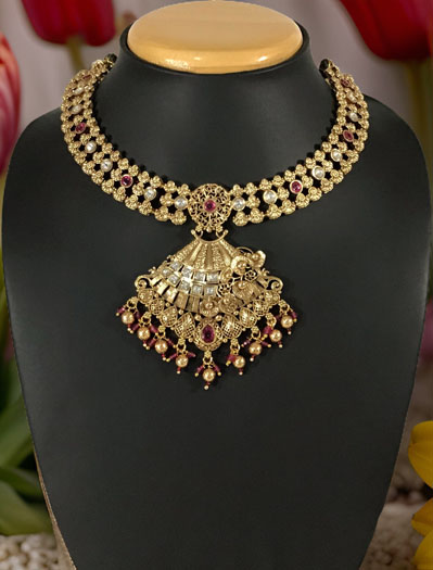 Gorgeous Matt Finish Rajwadi Style Necklace Set