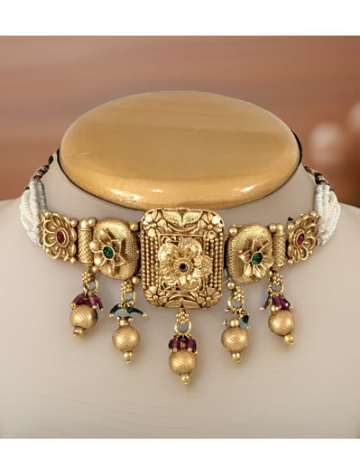 Antique Gold Plated Rajwadi Choker Set