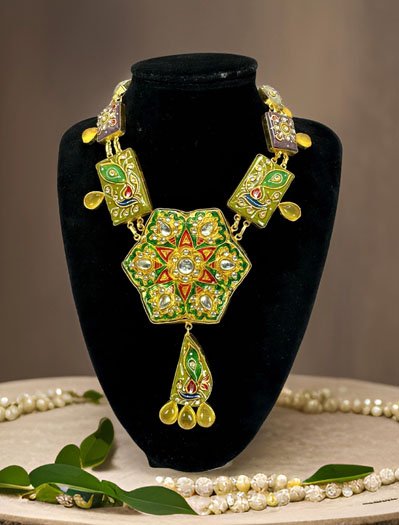 Rajwadi Handpainted Kundan Meenakari Necklace Set