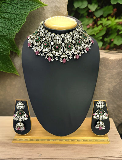 Bollywood inspired Victorian Style Kundan choker with doublet stones