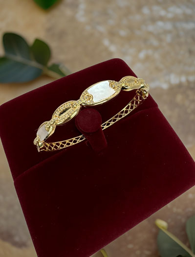 Delicate MOP CZ bracelet