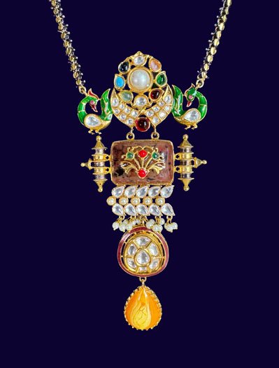 Exquisite Amrapali Fusion Pendant Necklace