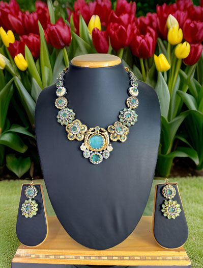 Sabyasachi Inspired Flower Design Necklace Set