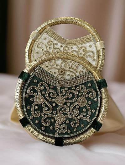 Round Shaped Velvet Embroidered Clutch Bag