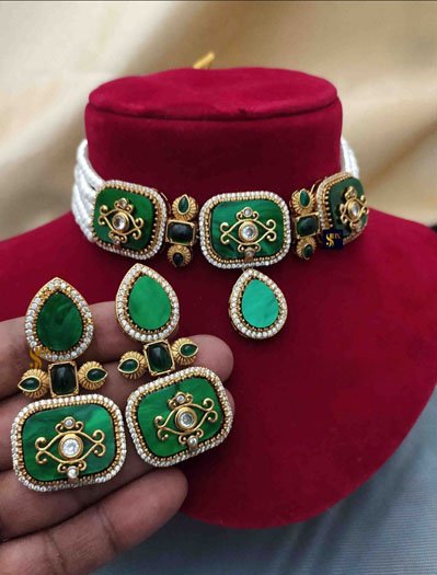 Elegant Amrapali Choker Set