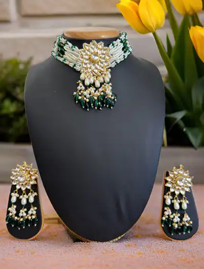 Premium Pachi Kundan Choker Set