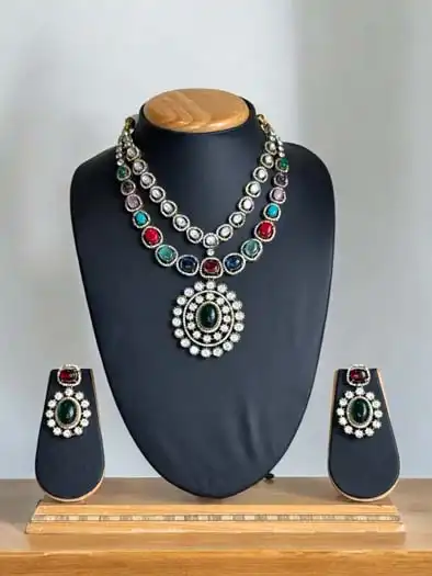 Gorgeous 2 Layer Moissanite Kundan Necklace Set