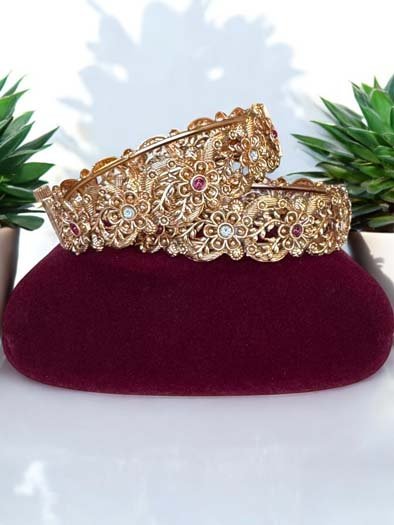 Antique Gold Rajwadi Kada Bangles