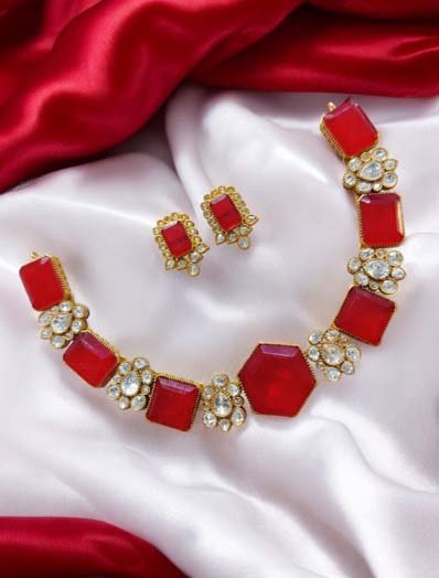 Famous Designer Inspired Monalisa Kundan Necklace Set