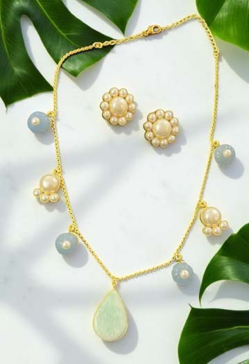 Delicate Summer MOP Necklace with Amazonite Pendant