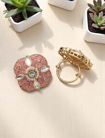 Square Shaped Meenakari Kundan Finger Ring