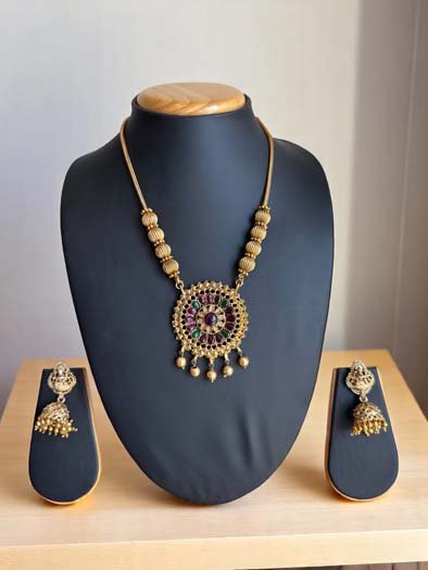 Gold Plated Rajwadi Pendant Set
