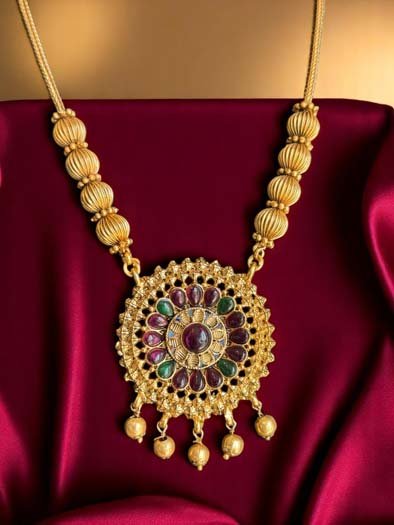 Gold Plated Rajwadi Pendant Set
