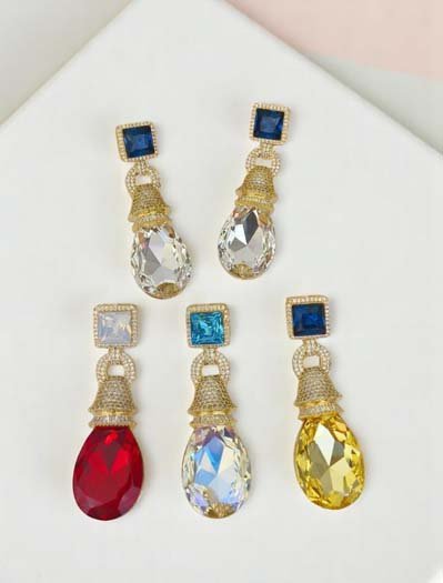 Exquisite Cushion Cut Swarovski Earrings