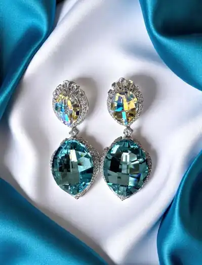 Shimmering Swarovski Crystal Earrings (Rhodium)