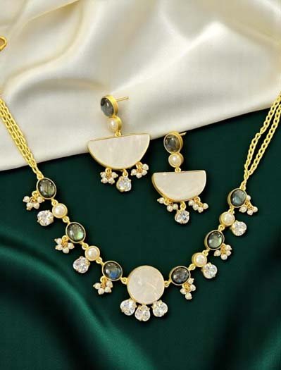 Natural Labrodorite Freshwater Pearls Necklace Set