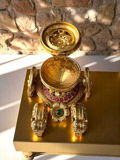 Gold Plated Lotus Chariot Kumkum Dabbi