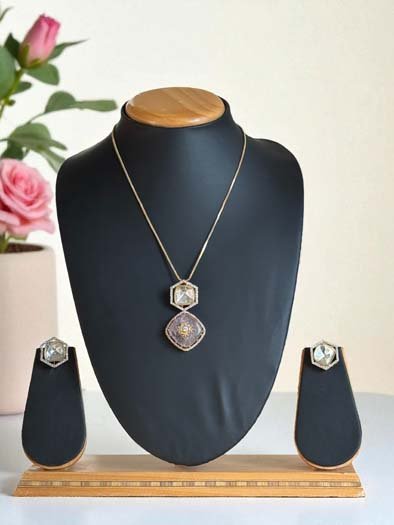 Moissanite Polki Pendant Necklace Set