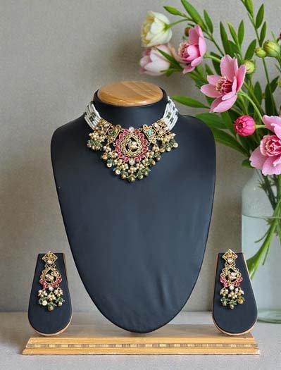 Bollywood Inspired Pachi Kundan Choker Set