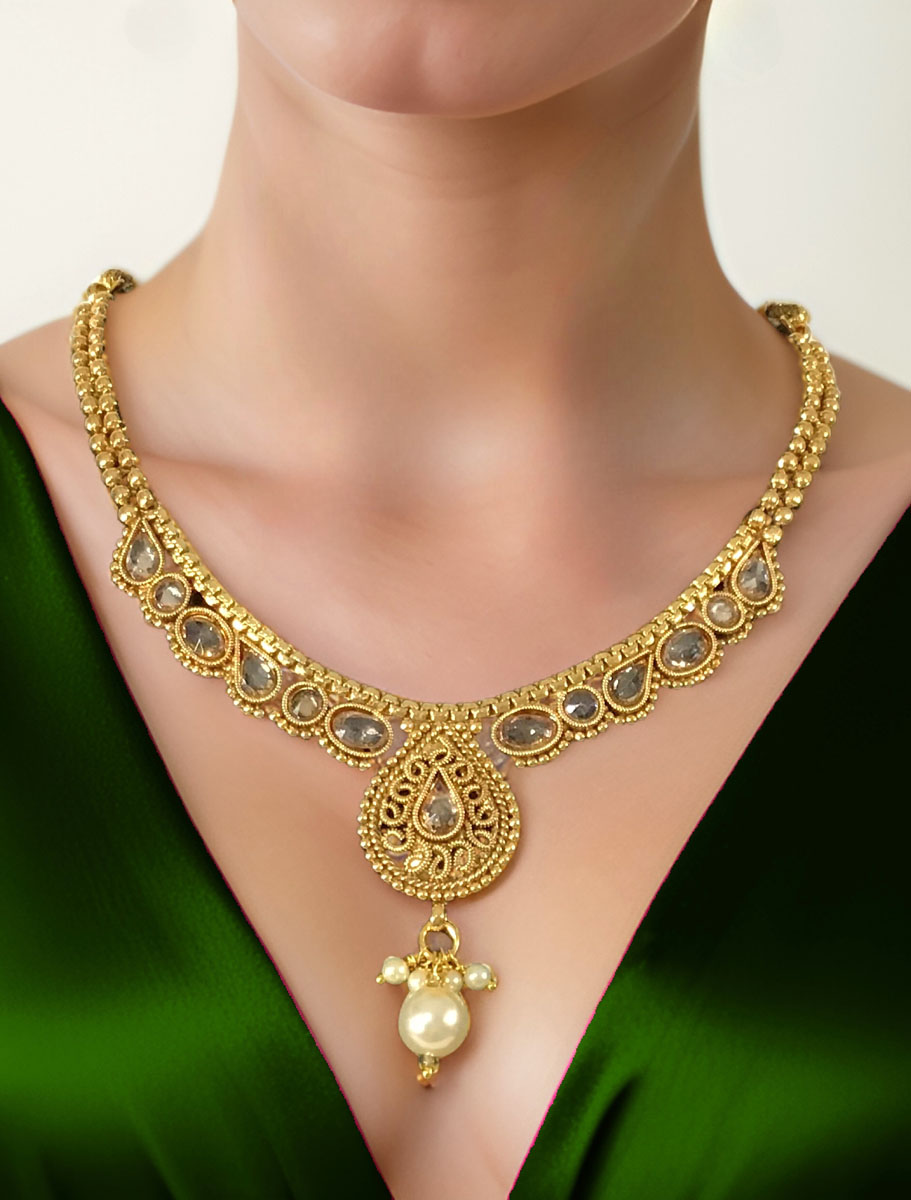 Antique Gold Kundan Choker Set