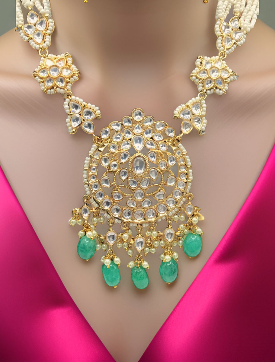 Pearl Kundan Necklace Set